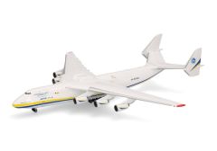 Modell 1:500 Antonov AN-225 